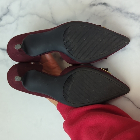 KELLY & KATIE burgundy heels | size 7.5 - Picture 5 of 7